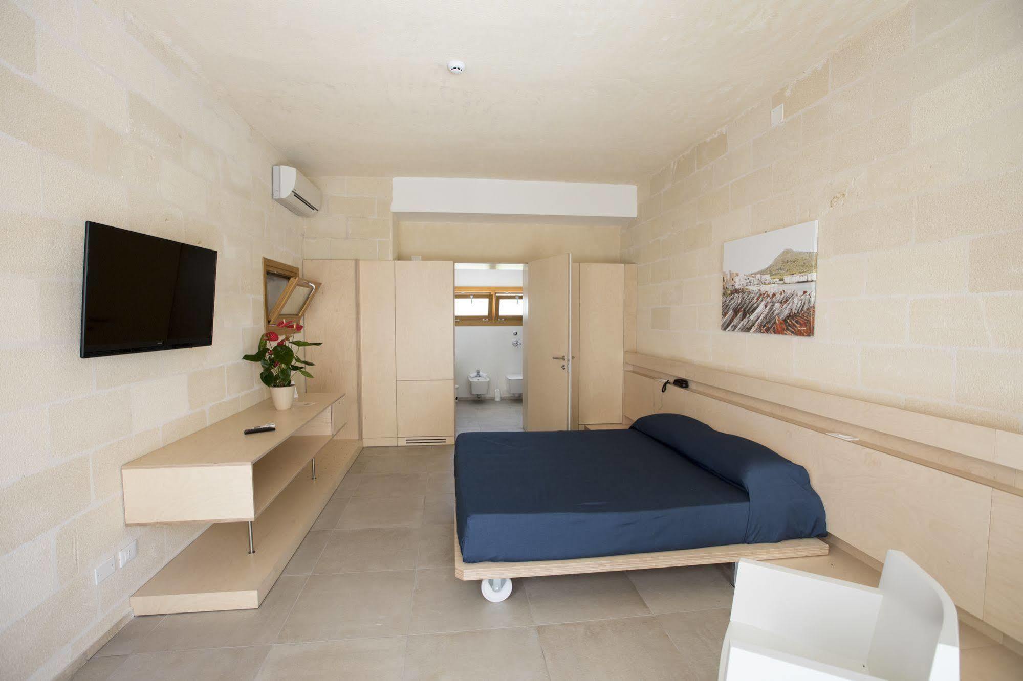 Cave Bianche Hotel Favignana Buitenkant foto